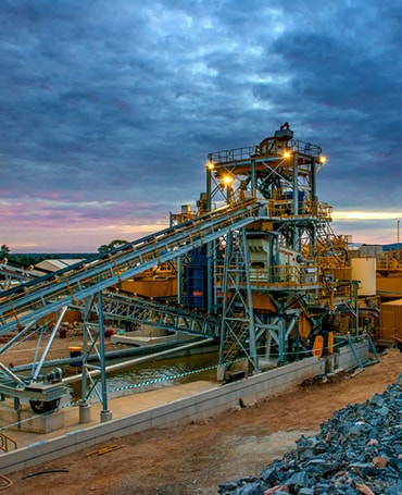 Metals & Mining