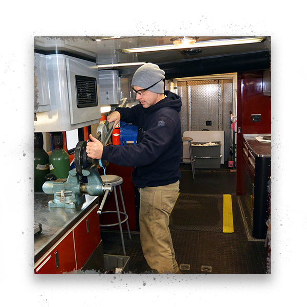 <span style="color:#00488e;">On-Site Testing & Repair Services With Expertise On-Demand.</span>